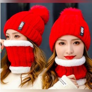 COPY - Women knitted winter hat and scarf set